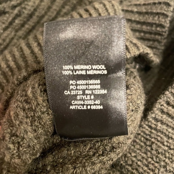 Aritzia Women's Olive Green Montpellier Sweater - Picture 4 of 4